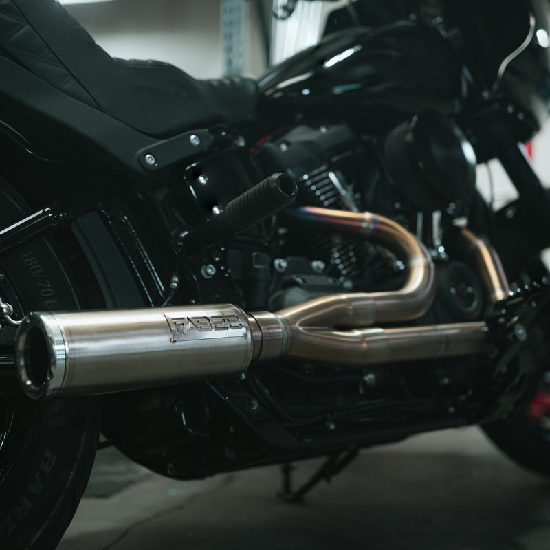 Load image into Gallery viewer, Fab 28 M8 Softail / Low Rider ST Exhaust
