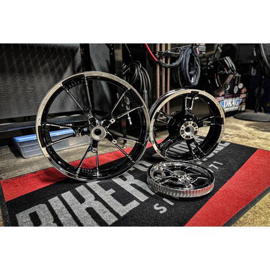 OEM Harley Enforcer Wheels Chrome with Painted Inlays