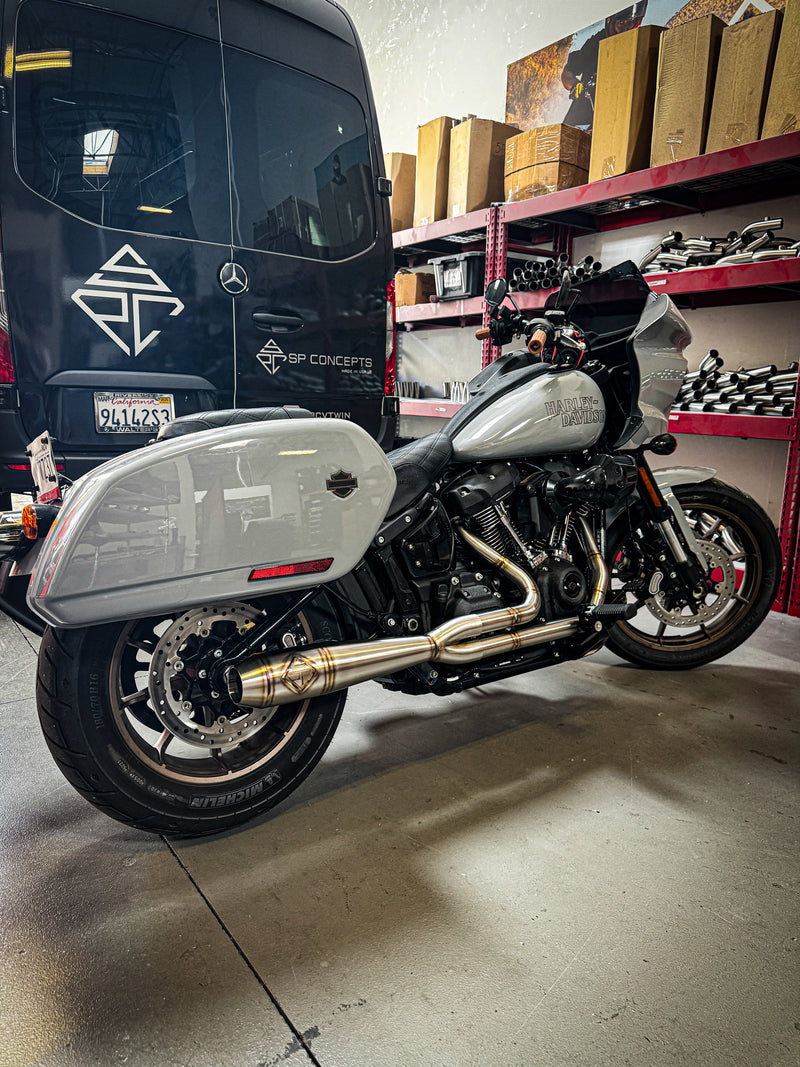 Load image into Gallery viewer, SP Concepts 18-24 M8 Softail - Mid Length “Elsinore”
