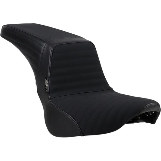 Le Pera Kickflip Seats - 18 + FLDE/FLHC/FLHCS / Pleated w/ Gripp Tape - Seat Components