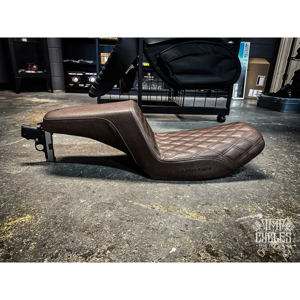 Saddlemen Step Up FXR Brown