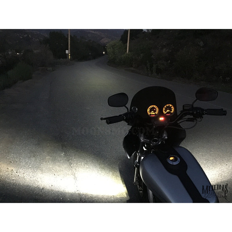Load image into Gallery viewer, MOONSMC¬Æ Motorcycle 4500 Lumen LED Headlight Bulb
